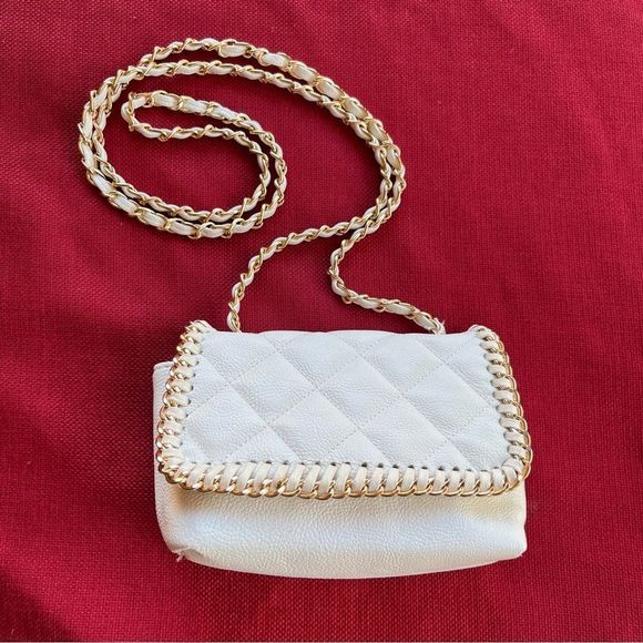 Steve Madden Handbags - Steve Madden off white mini small leather crossbody. EUC